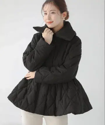 Fitmore 페플럼 패딩 자켓 블랙 FREE 사이즈