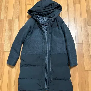 새상품급 Theory 후드 부착 다운 자켓 다크 그레이