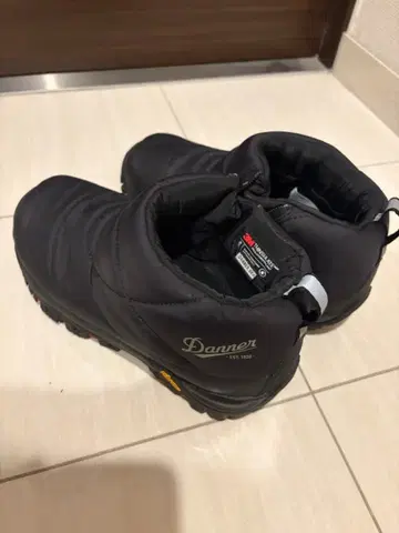 대너 부츠 블랙