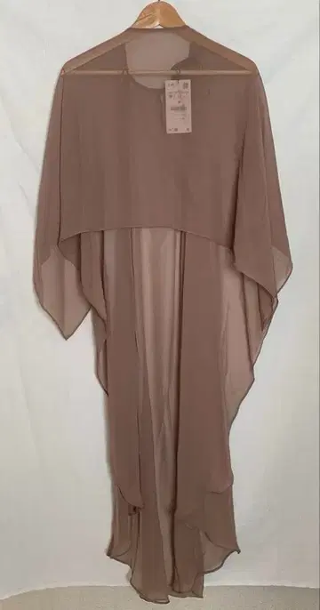 ZARA 케이프 시어