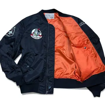 컨디션 최상 AVIREX MA-1 플라이트 자켓 톰캣 2XL 블랙