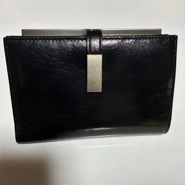 새상품급 COMME CA DU MODE 꼼사데모드 천연 가죽 접이식 지갑