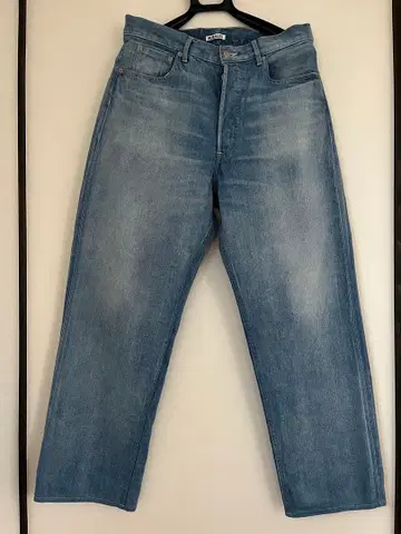 AURALEE SELVEDGE FADED LIGHT DENIM WIDE