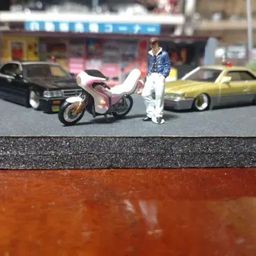 1/64 스케일 양키 피규어 & 폭주족 바이크 피규어 세트