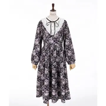 axes femme 엑시즈팜 월 오너먼트 패턴 긴팔 원피스