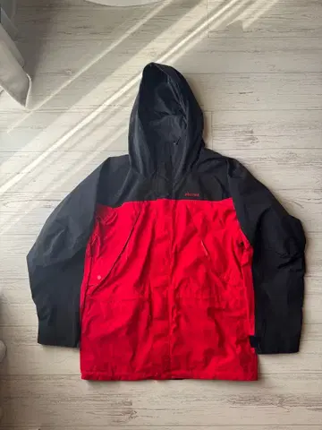 marmot GORE-TEX 90s apartment