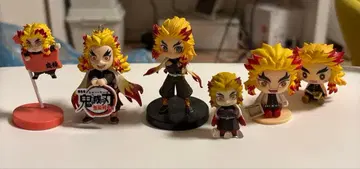 귀멸의 칼날 렌고쿠 쿄쥬로 미니 피규어 세트