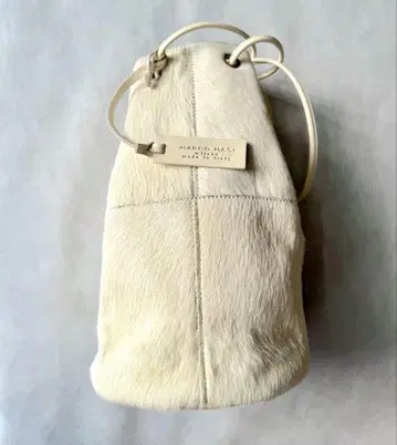 마르코마지 화이트 복조리형 핸드백