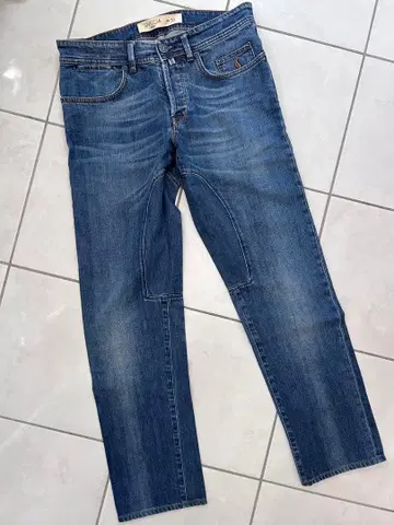 1회 착용 새상품급 SIVIGLIA 세빌리아 데님 사이즈 33