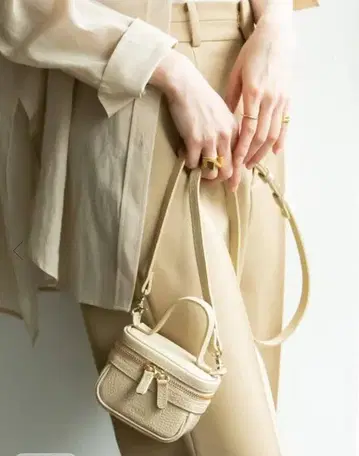 NOBLE [ ch!iii ] MICRO VANITY 백