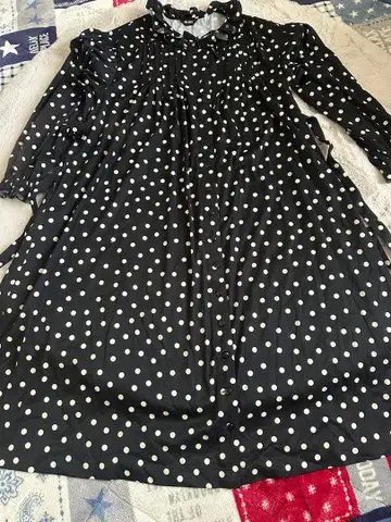 Pink House 도트 무늬 미디 기장 원피스