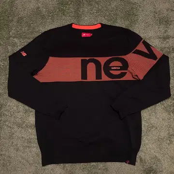 뉴발란스 스웨터 사이즈 5 블랙 오렌지