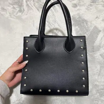 ANAP 스터드 장식 블랙 핸드백