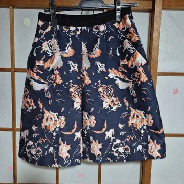 ANAYI 플레어 스커트 38 네이비 꽃무늬