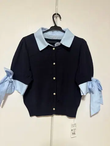 택 포함 미사용 새상품 INGNI 네이비 반팔 니트 스웨터 M