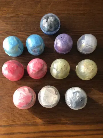 캡슐 토이 세트 12개입