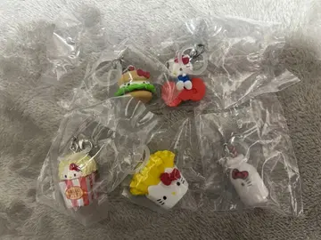 헬로키티 아메리칸 디자인 메지루시 액세서리 총 5종류