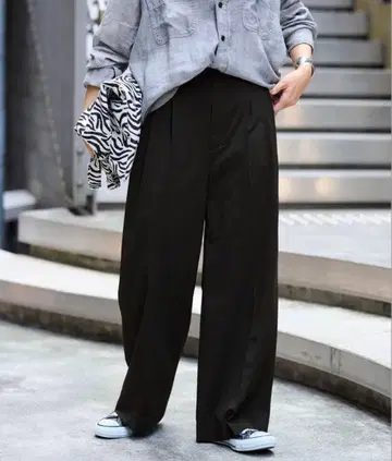 미사용 새상품 프레임워크 워셔블 TW 턱 와이드 팬츠 38