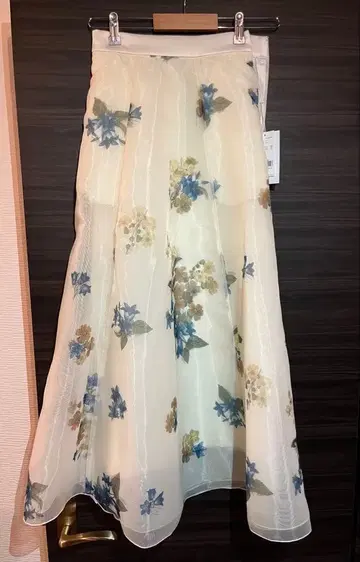 AMERI FLOWER ORGANDY FLARE SKIRT