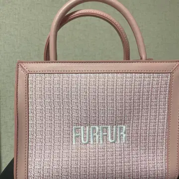 FURFUR 퍼퍼 트위드 로고 토트백 핑크