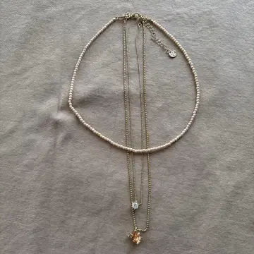 펄과 골드 3연 목걸이