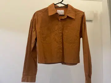 브라운 크롭 긴팔 셔츠