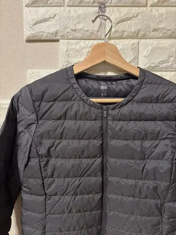 유니클로 울트라 라이트 다운 컴팩트 자켓 그레이 S