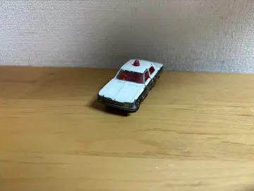 토미카 크라운 순찰차 일본제 레어