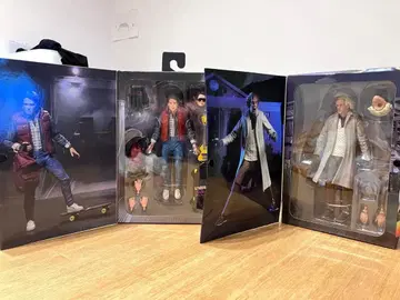 타임세일! NECA 백투더퓨처 Marty & Docbrown