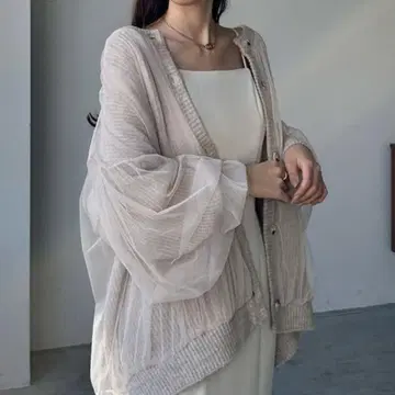 louere 볼륨 튤 니트 가디건