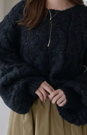 apres jour clair 소매 볼륨 케이블 니트 웹 한정 컬러