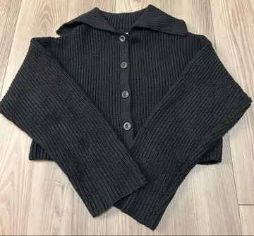 리브 편직 블랙 니트 긴팔