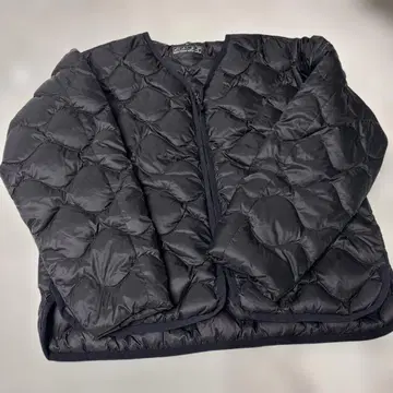 프리미엄 다운 블랙 M 사이즈