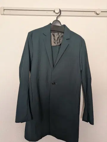 STUDIOUS 다크 그린 테일러드 자켓