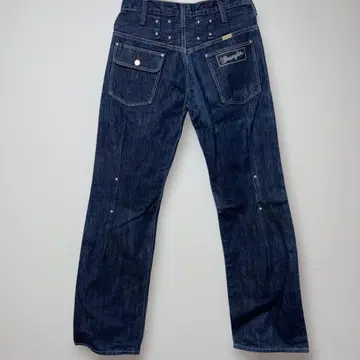 Wrangler 다크 데님 부츠컷 팬츠