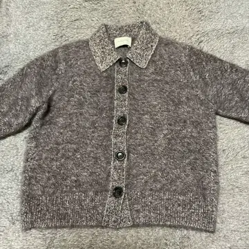 [ 미사용 ] 이번 시즌 25AW 캐시미어 니트