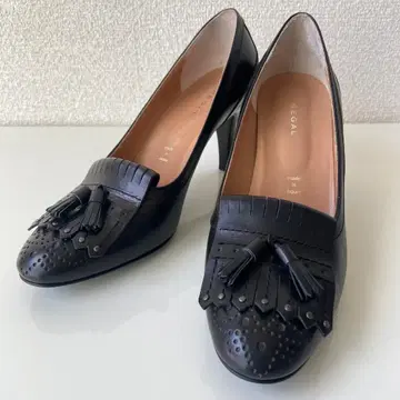 [새상품급] 리갈 여성용 태슬 장식 펌프스 24cm