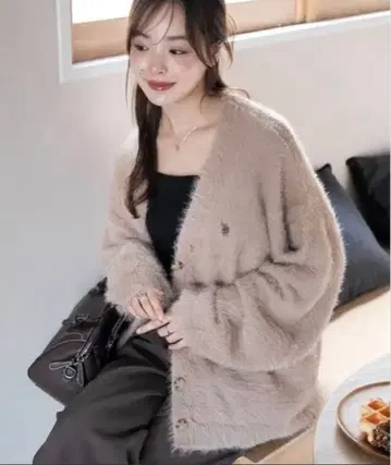 U.S. POLO ASSN. 별주 샤기 니트 가디건 베이지