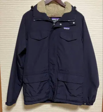 [ 새상품급 ] patagonia 이즈머스 후드티