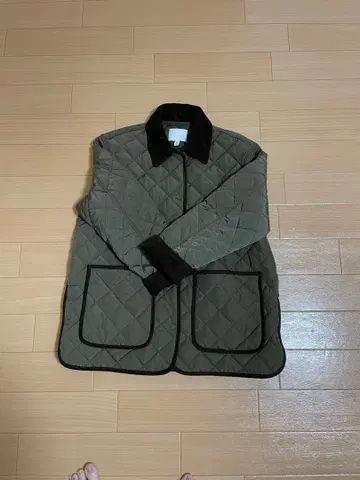 H&M 퀼팅 자켓 올리브 그린, S 사이즈