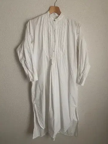 에스티 클로젯 플라비셔스 화이트 셔츠 롱 원피스