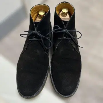 이탈리아제 블랙 스웨이드 처카 부츠