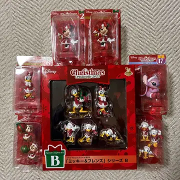 Disney 크리스마스 오너먼트 2025