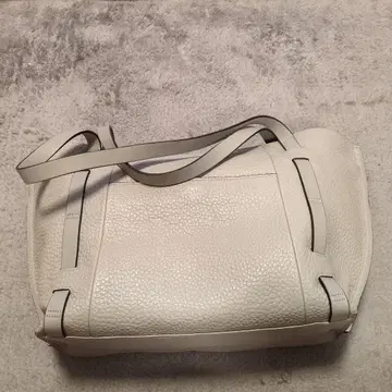 SAZABY 화이트 가죽 숄더백