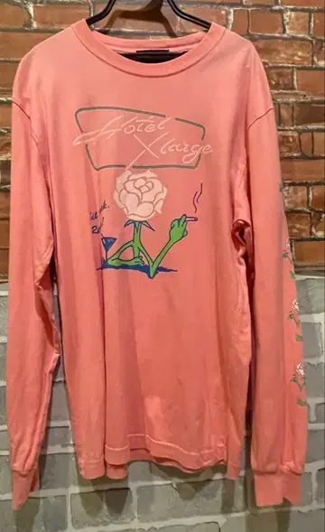 XLARGE 핑크 긴팔 티셔츠