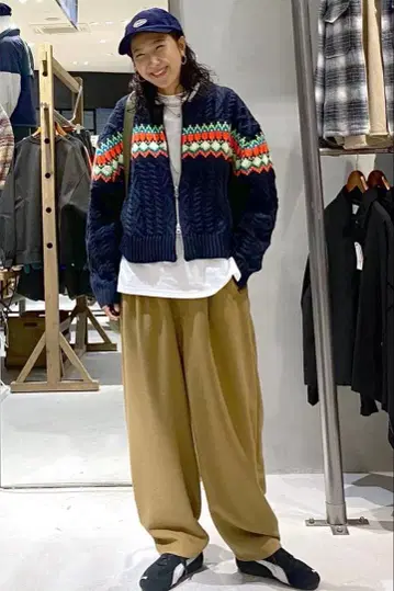 niko and - 네온 노르딕 ZIP 가디건