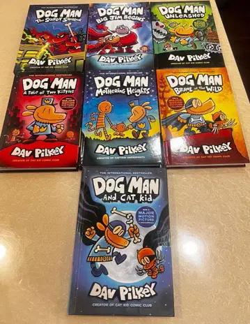 Dav Pilkey의 인기 시리즈 [Dog Man] 7권 세트.
