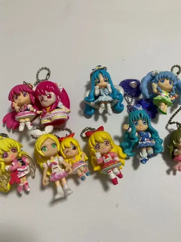 프리큐어 피규어 8체 세트