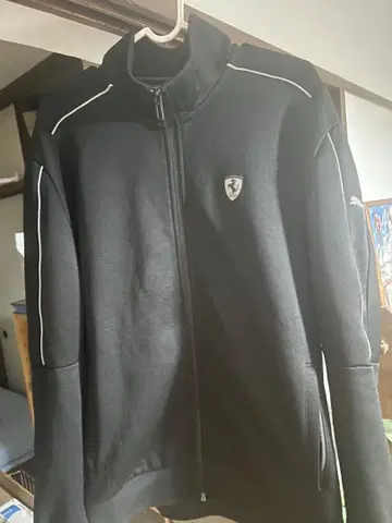 푸마 페라리 로고 블랙 후드티 M