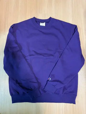 Champion 퍼플 맨투맨 L 사이즈